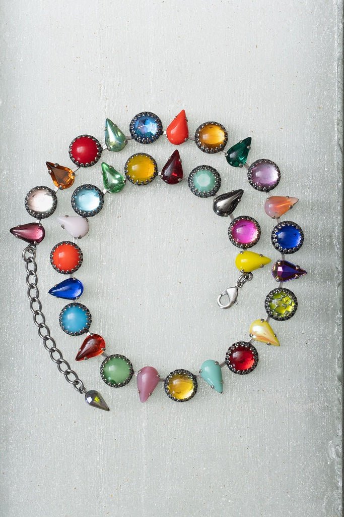 Layering Choker in Kaleidoscope (Silver)